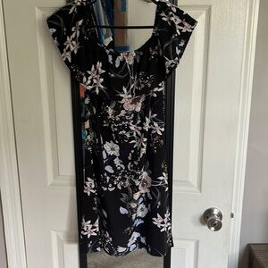 Pretty flower printed black dress